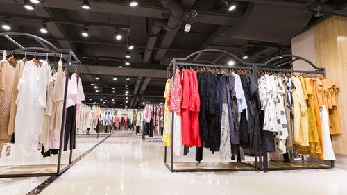 丹棱2020年卡利亚里秋冬款品牌折扣女装批发走份解析